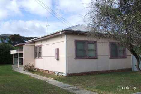 77 Osborne Pde, Warilla, NSW 2528