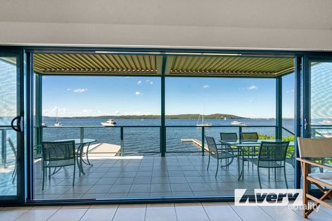 Property photo of 32 Skye Point Road Coal Point NSW 2283