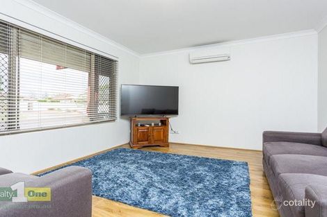 Property photo of 10 Armitage Close South Guildford WA 6055
