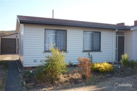 13 Benjamin Tce, New Norfolk, TAS 7140