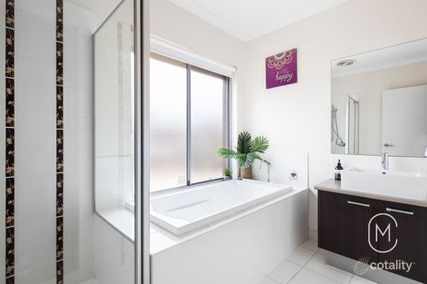 Property photo of 1 Counthan Terrace Doreen VIC 3754