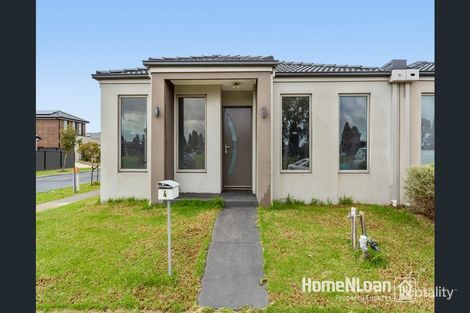 Property photo of 4 Tilia Drive Cranbourne North VIC 3977