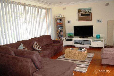 Property photo of 21 The Corso Gorokan NSW 2263