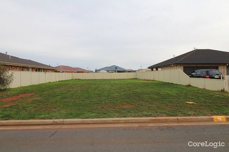 Property photo of 10 Graves Place Griffith NSW 2680
