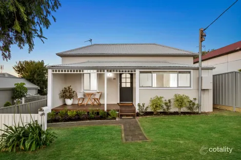 Property photo of 21 Sixth Street Boolaroo NSW 2284