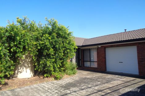 Property photo of 6 Trembath Court Altona Meadows VIC 3028