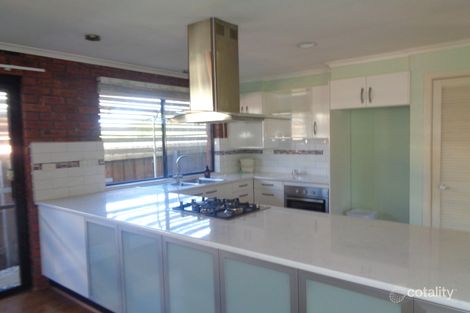 Property photo of 6 Trembath Court Altona Meadows VIC 3028