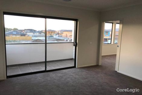 Property photo of 12 Fernleaf Avenue Keysborough VIC 3173