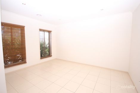Property photo of 291 Waterview Boulevard Craigieburn VIC 3064