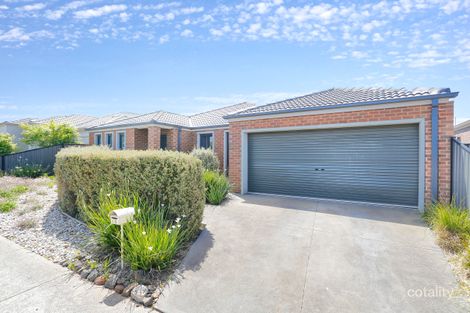 Property photo of 10 Oakham Glade Derrimut VIC 3026