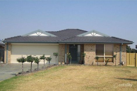 Property photo of 28 Khalil Avenue Dandenong North VIC 3175