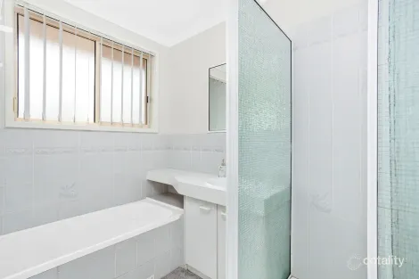 Property photo of 64 Roper Road Albion Park NSW 2527