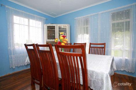 Property photo of 16 Laburnum Grove Doveton VIC 3177