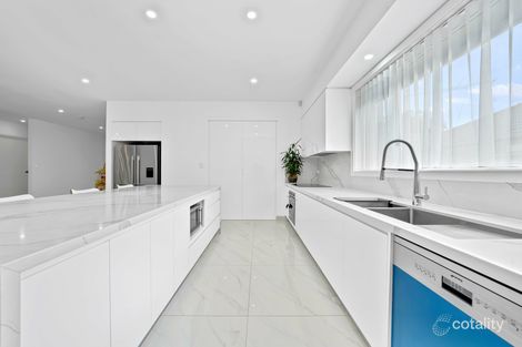 24 Carabeen St, Cabramatta, NSW 2166