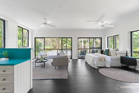 Property photo of 52 Binalong Avenue Allambie Heights NSW 2100