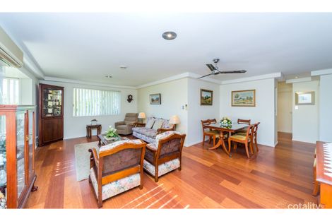 Property photo of 1/31 Kenny Drive Labrador QLD 4215