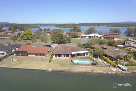 Property photo of 33 Palmway Crescent Tuncurry NSW 2428