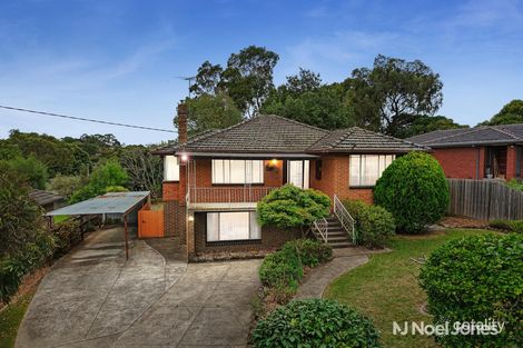 17 Larnook Cres, Mooroolbark, VIC 3138