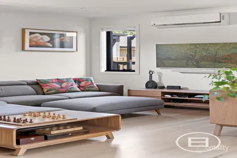 Property photo of 1/27 Alpine Grove Pascoe Vale VIC 3044