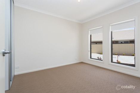 Property photo of 10 Tangelo Court Direk SA 5110