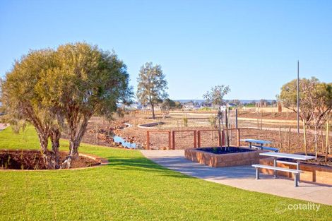 Property photo of 15 Avana Loop Caversham WA 6055