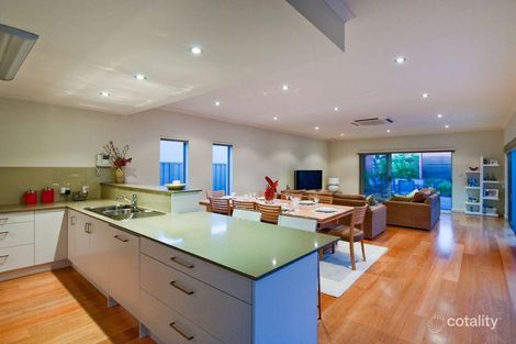 10a Clovelly Ave, Glenelg North, SA 5045
