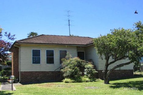 372 Gladstone Ave, Mount Saint Thomas, NSW 2500