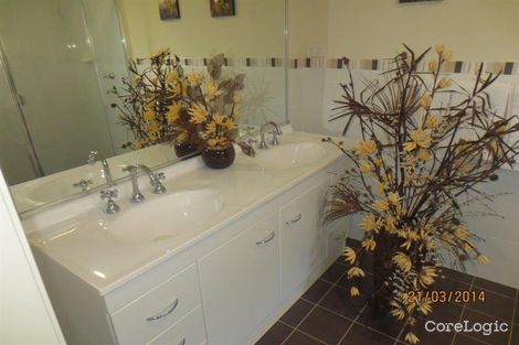 Property photo of 125 Middleton Drive Middleton Grange NSW 2171