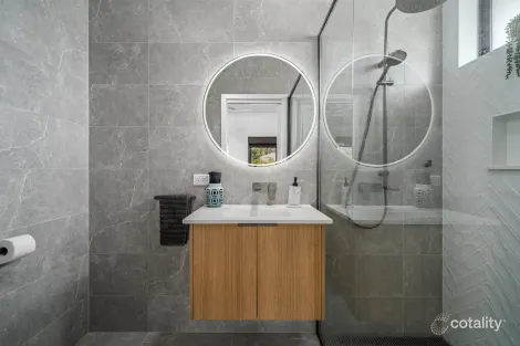 Property photo of 15 Fairway Drive Waldara VIC 3678