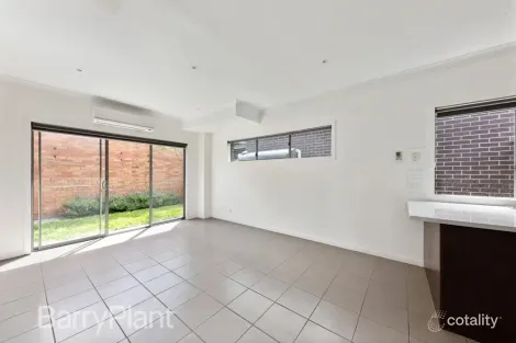 Property photo of 3/52 Conrad Street St Albans VIC 3021