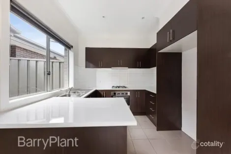 Property photo of 3/52 Conrad Street St Albans VIC 3021