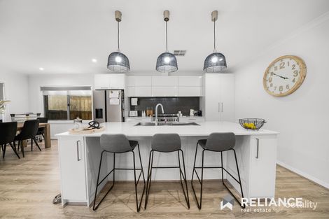 Property photo of 25 Dawley Circuit Werribee VIC 3030