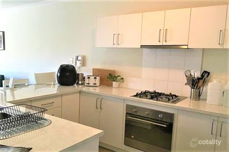 Property photo of 3/4 Kindra Way Nollamara WA 6061