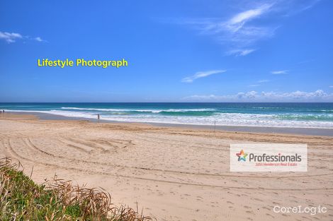 Property photo of 2/17 William Street Mermaid Beach QLD 4218