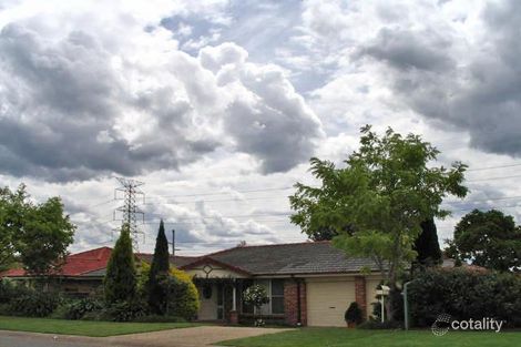 65 Hilldale Dr, Cameron Park, NSW 2285