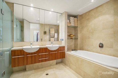 Property photo of 16/184 Albert Road South Melbourne VIC 3205