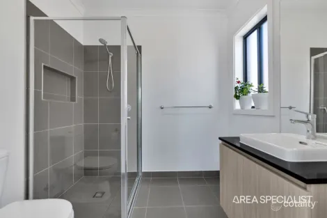 Property photo of 18 Expedition Way Corio VIC 3214