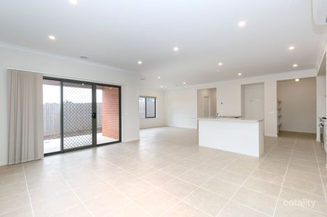 73 Largo Cct, Junction Village, VIC 3977