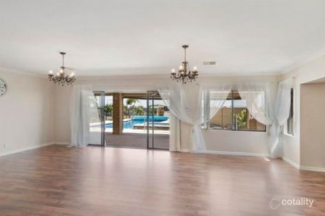 Property photo of 27 Manasota Approach Butler WA 6036