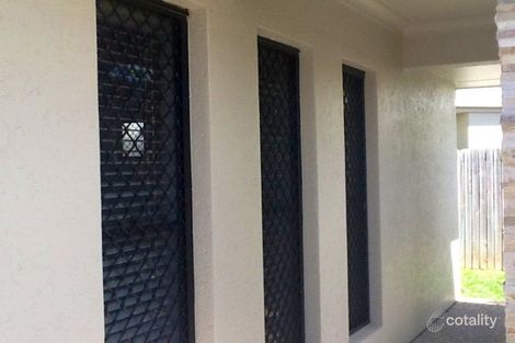 Property photo of 4 Hillary Drive Smithfield QLD 4878