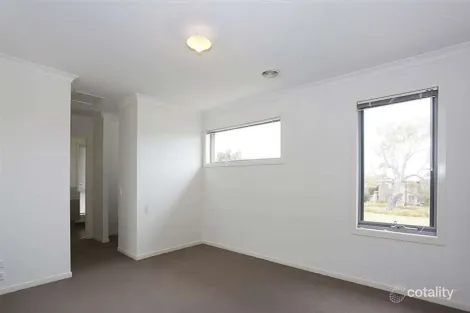 Property photo of 2 Antigua Walk Epping VIC 3076