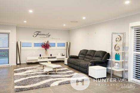 Property photo of 11 Evergreen Way Gillieston Heights NSW 2321
