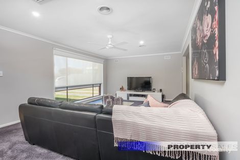 Property photo of 13 Abbott Street Moe VIC 3825