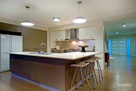 Property photo of 11 Willunga Street Pacific Pines QLD 4211