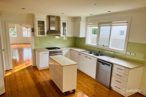 12 Violet Cres, Brighton East, VIC 3187