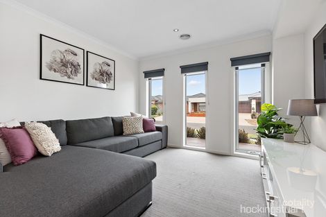 Property photo of 5 Bottletree Road Point Cook VIC 3030