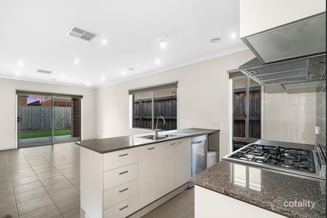 Property photo of 15 Chamberlain Way Williams Landing VIC 3027