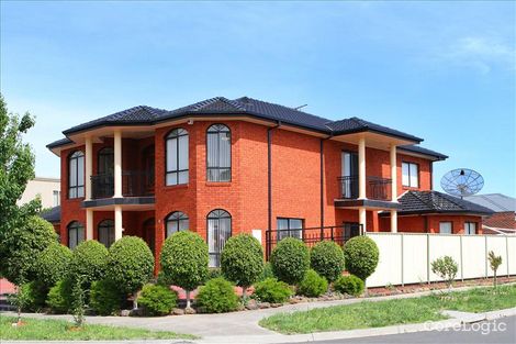 8 Eden Valley Rd, Cairnlea, VIC 3023