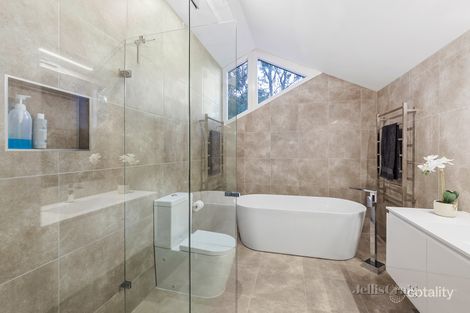 Property photo of 1 Eden Valley Road Warranwood VIC 3134