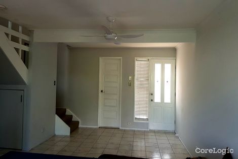 Property photo of 4/15 Pine Avenue Beenleigh QLD 4207